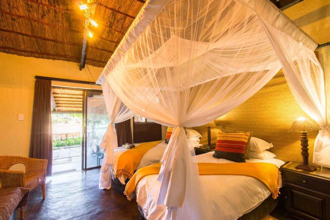 Umkumbe Safari Lodge Riverside Skukuza Exteriér fotografie