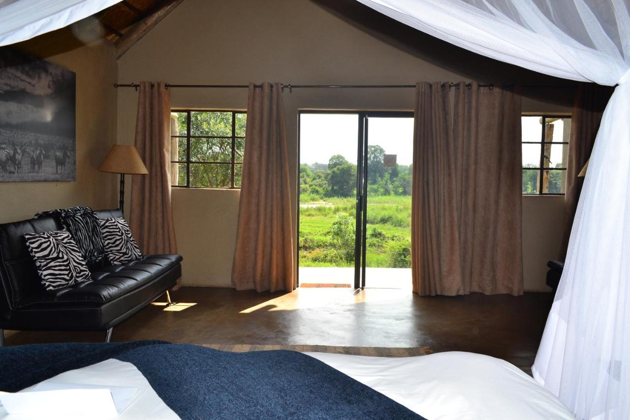 Umkumbe Safari Lodge Riverside Skukuza Exteriér fotografie