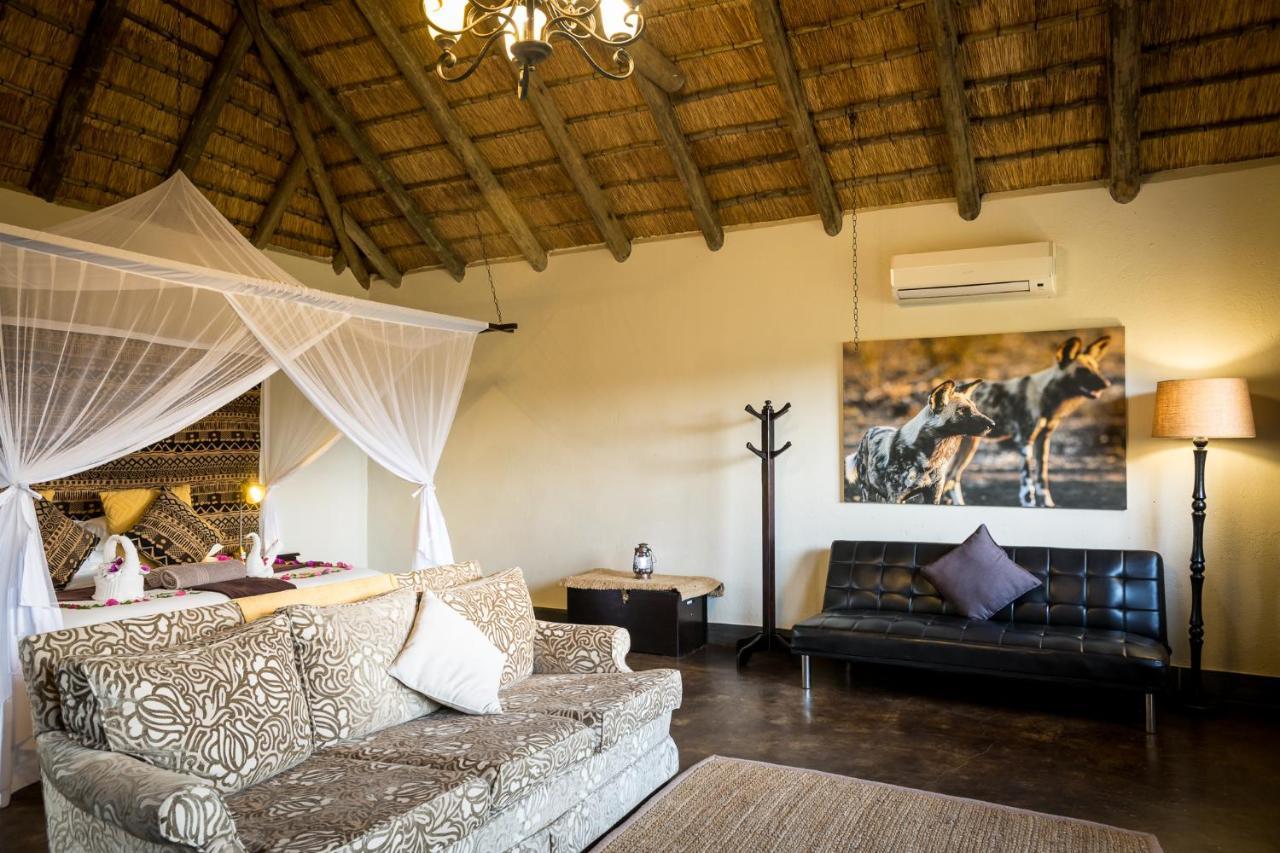 Umkumbe Safari Lodge Riverside Skukuza Exteriér fotografie