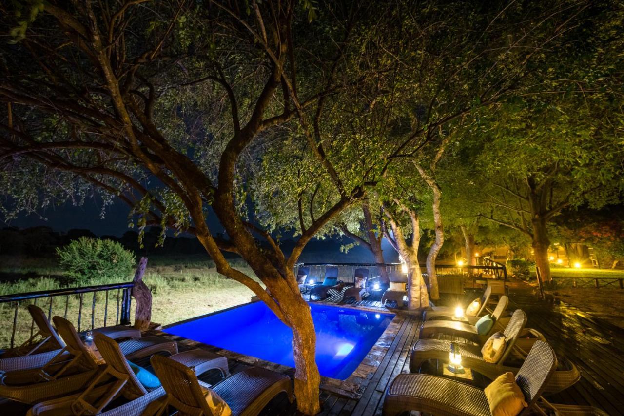 Umkumbe Safari Lodge Riverside Skukuza Exteriér fotografie