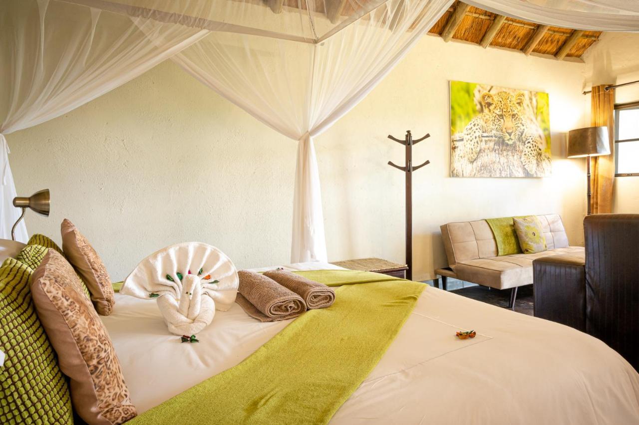 Umkumbe Safari Lodge Riverside Skukuza Exteriér fotografie