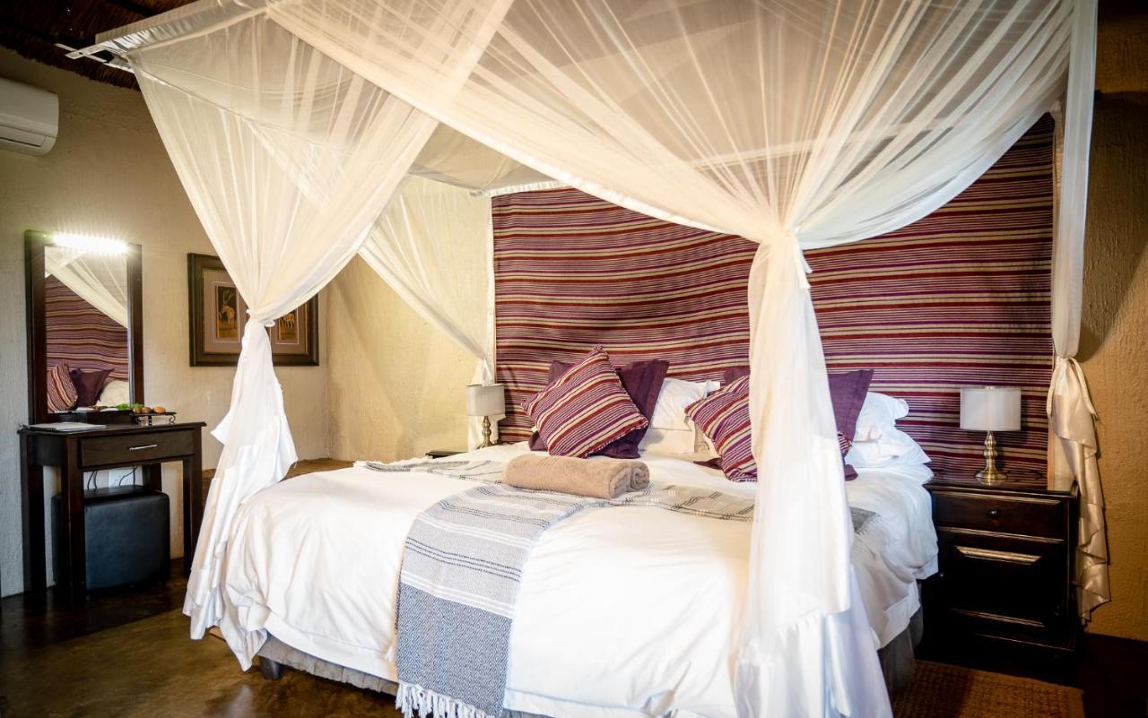 Umkumbe Safari Lodge Riverside Skukuza Exteriér fotografie